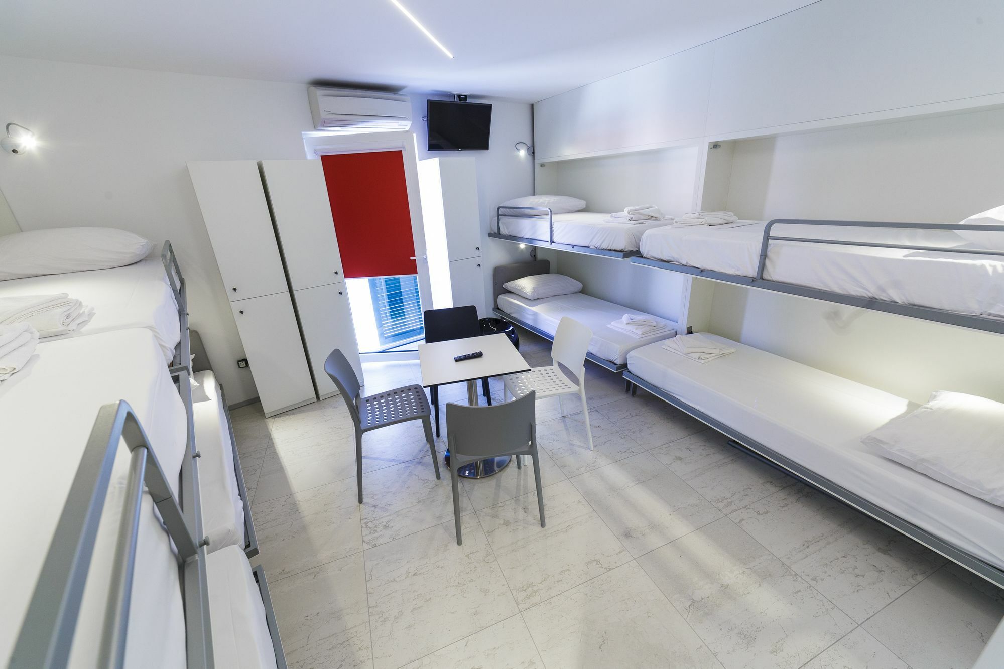 Hotel Pansion Sretno Pasko Sunce ノヴァリャ エクステリア 写真